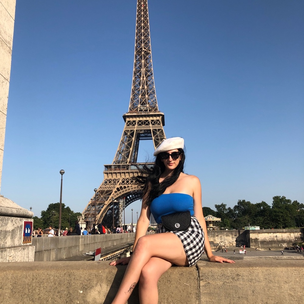 Meet your Posher, Sierra